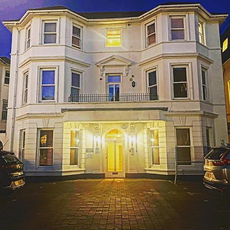 Luxury 2 Beds Apartment By The Sea Bournemouth Exteriér fotografie